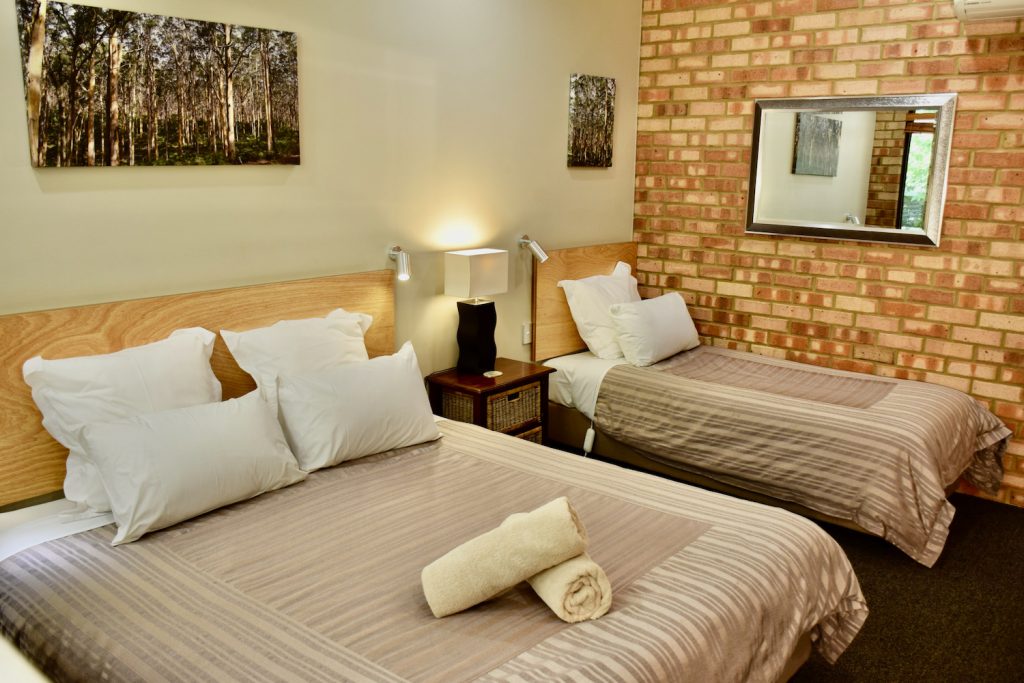 Edge of the Forest Motel Margaret